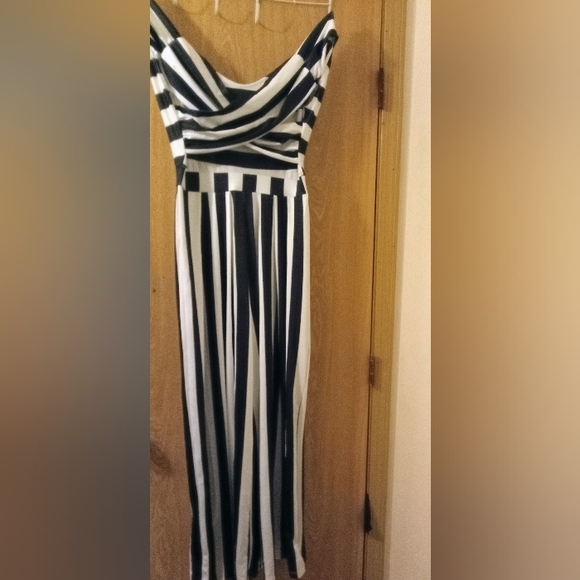 Retro Stage 1960's Black And White Pinstripe Jumpsuit Small Halloween - Picture 2 of 6